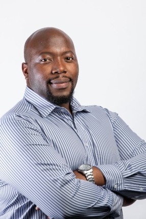 Tendai Mazhude