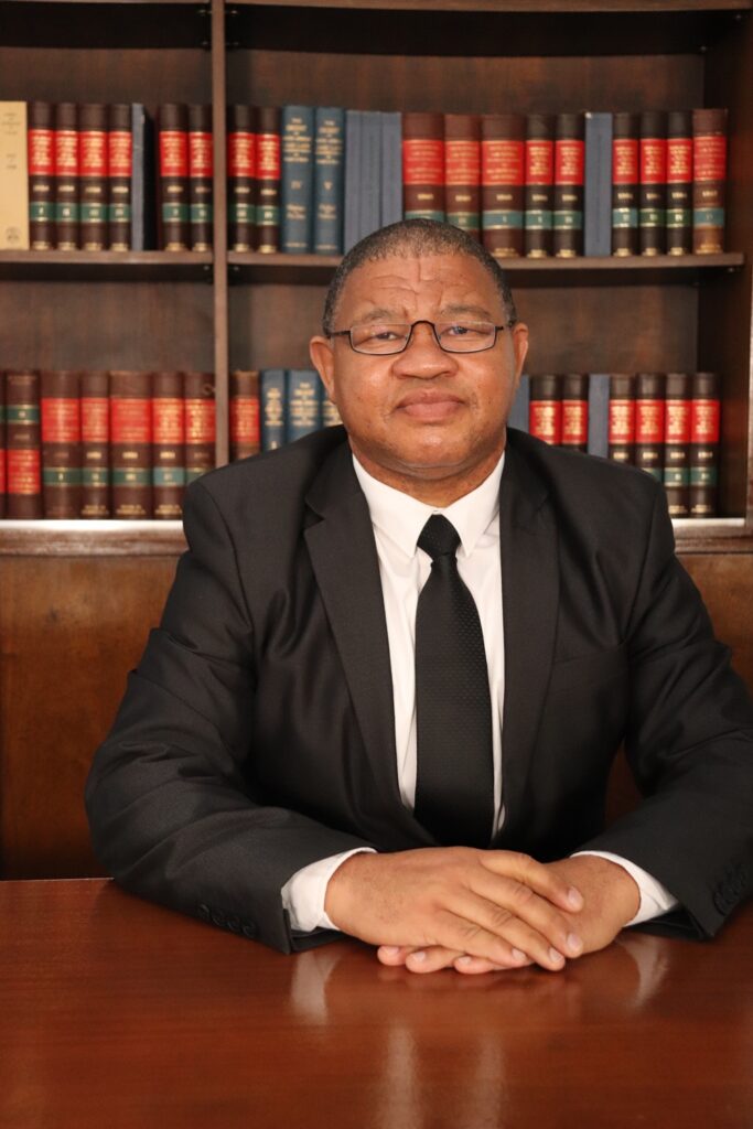 Raymond Esau